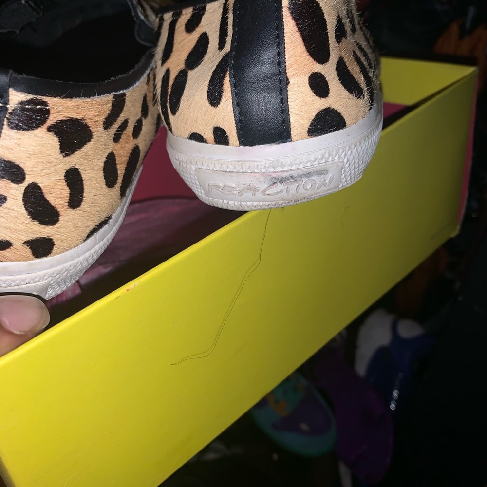 Cheetah print sneakers - Picture 2 of 6
